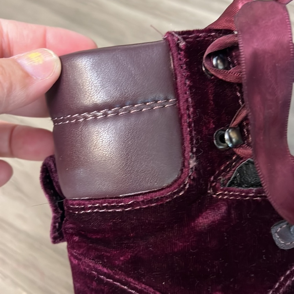 SAM EDELMAN PURPLE VELVET LACE UP BOOTS SIZE 6 - Picture 13 of 16